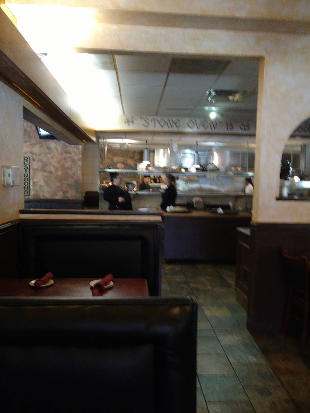 Giannos | restaurant | 1124 Eastchester Dr, High Point, NC 27265, USA | 3368850762 OR +1 336-885-0762