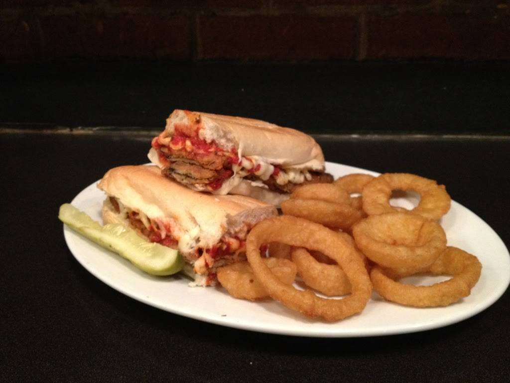 The Randazzos Grid Iron | restaurant | 13105 S Tryon St, Charlotte, NC 28278, USA | 7045881130 OR +1 704-588-1130