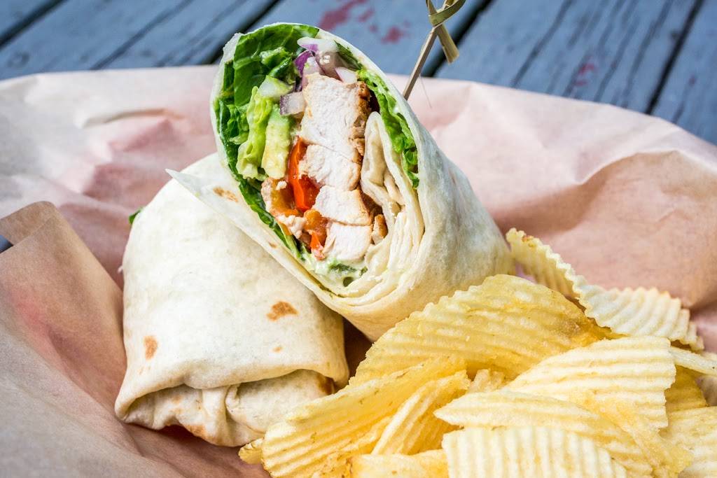 The Sandbar | restaurant | 4855 Kellogg Ave, Cincinnati, OH 45226, USA | 5135333810 OR +1 513-533-3810