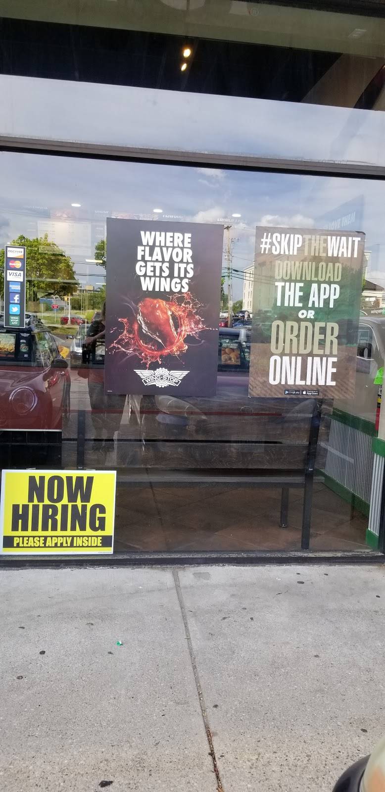 Wingstop | restaurant | 581 Second St, Manchester, NH 03102, USA | 6039453173 OR +1 603-945-3173