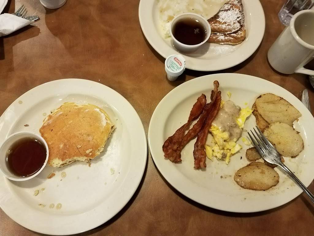 Eatn Park | restaurant | 5451 Mahoning Ave, Austintown, OH 44515, USA | 3307790410 OR +1 330-779-0410