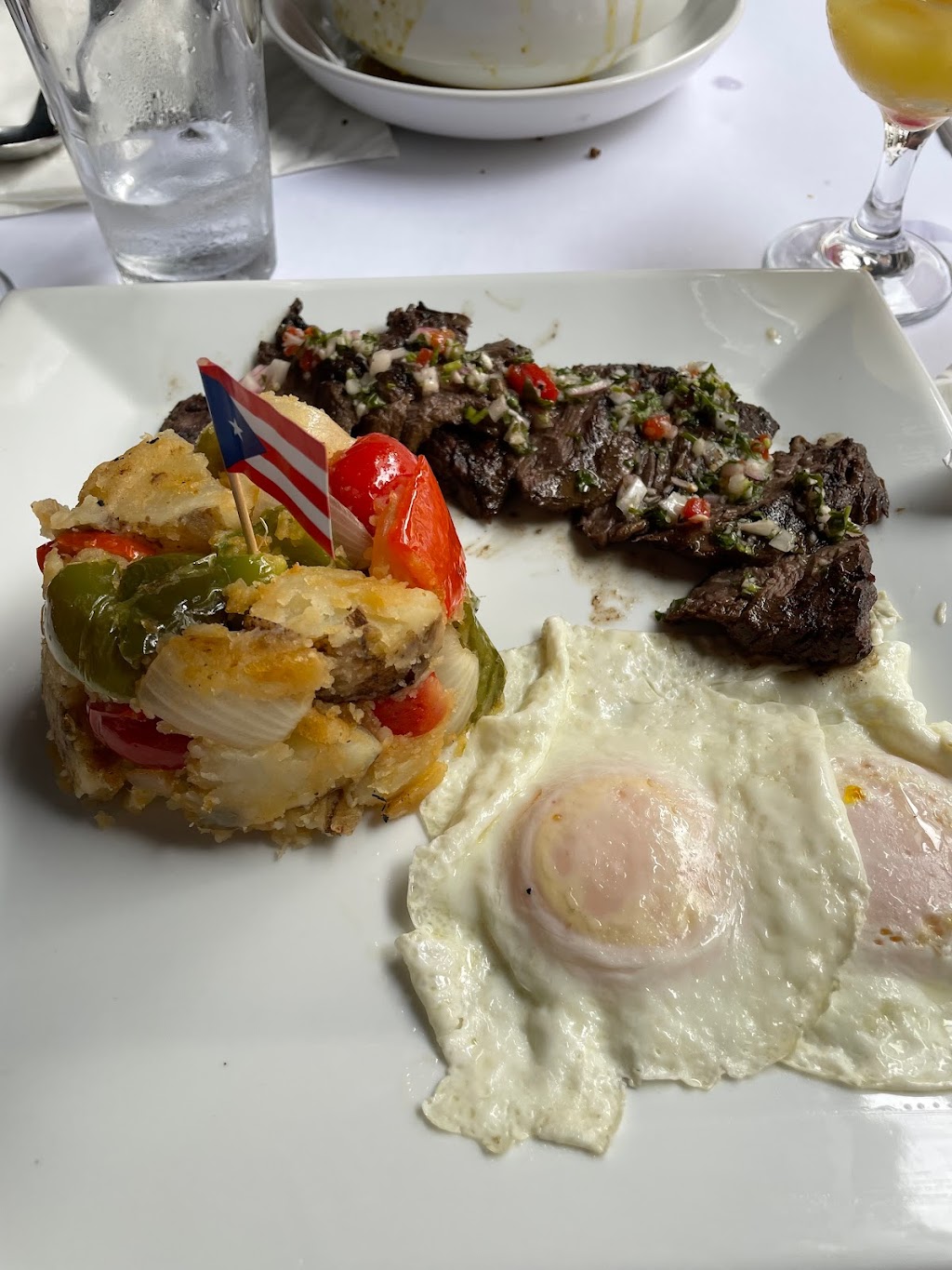 Guarapo | restaurant | 58 N 3rd St, Brooklyn, NY 11249, USA | 7185763953 OR +1 718-576-3953