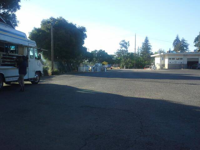 Tacqueria La Jerazana & Unaras | restaurant | 1895 Salvador Ave, Napa, CA 94558, USA | 7072554828 OR +1 707-255-4828