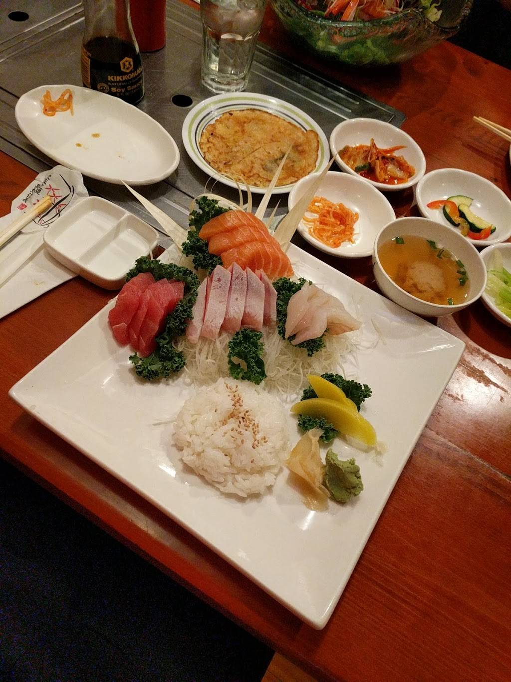 JK Seafood Korean Restaurant | restaurant | 7123 Columbia Pike, Annandale, VA 22003, USA | 7036428549 OR +1 703-642-8549