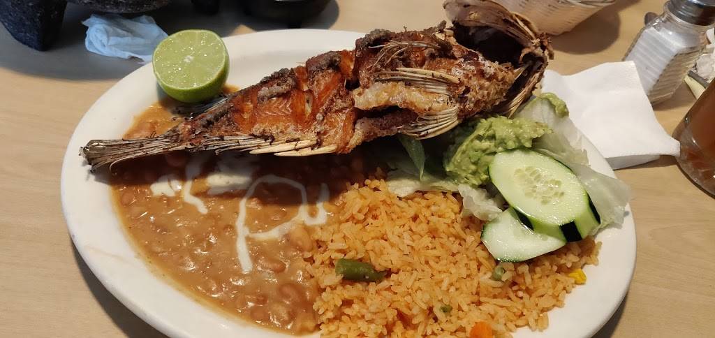 La Fuente | restaurant | 14223 Leffingwell Rd, Whittier, CA 90604, USA | 5623258577 OR +1 562-325-8577