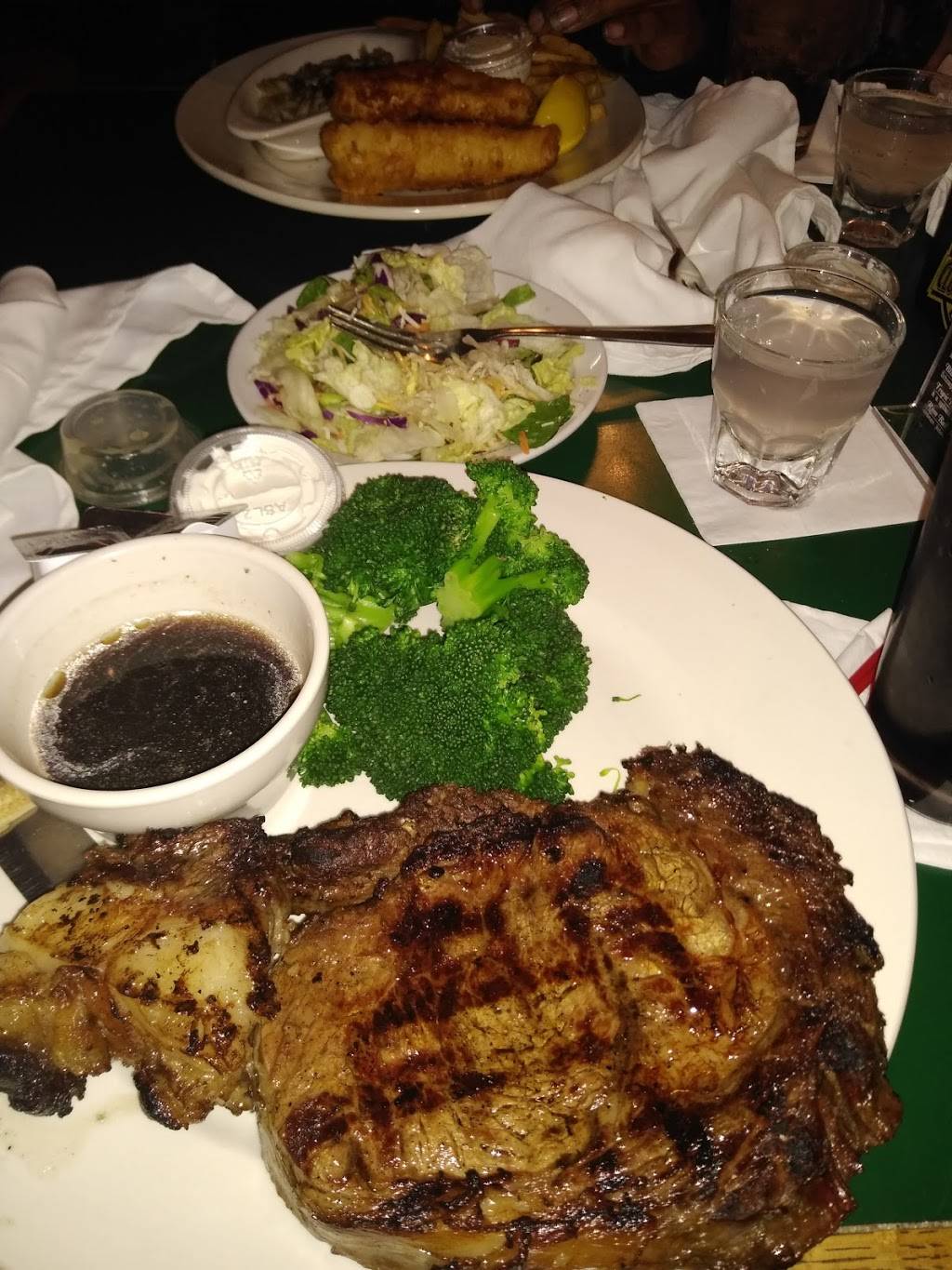 Sportsmens Great Northern Grill | restaurant | 5864 Dixie Hwy, Village of Clarkston, MI 48346, USA | 2486231122 OR +1 248-623-1122