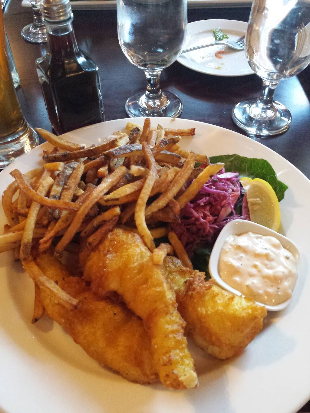 Petit Bills Bistro | restaurant | 1293 Wellington St W, Ottawa, ON K1Y 3B1, Canada | 6137292500 OR +1 613-729-2500