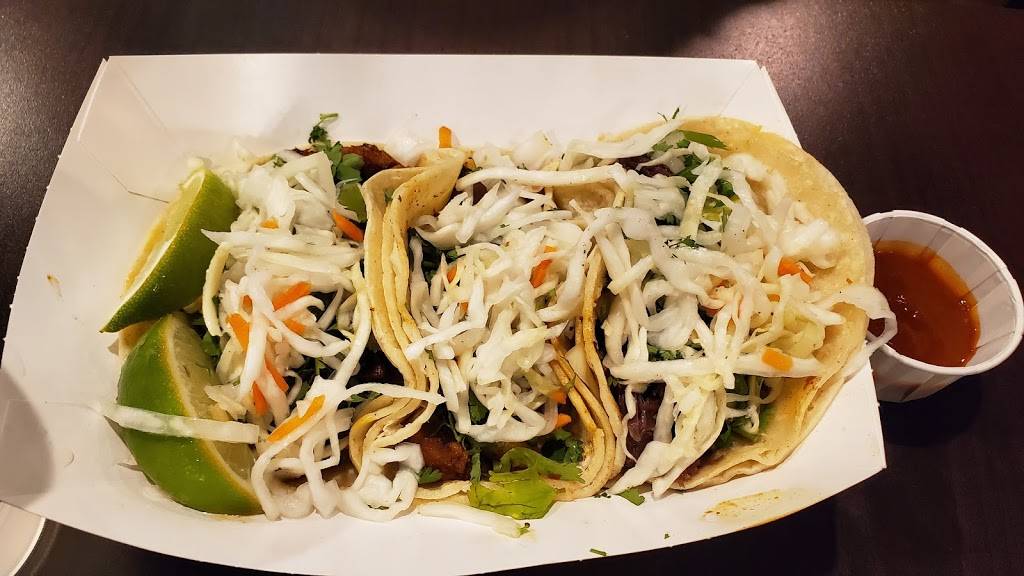 Salsa Limón | restaurant | 550 Throckmorton St, Fort Worth, TX 76102, USA | 8176159760 OR +1 817-615-9760