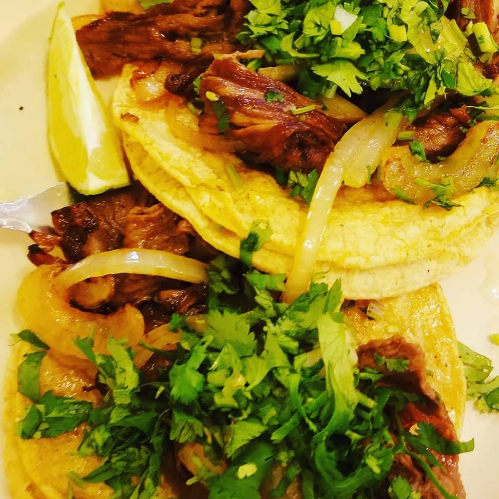 Pueblo Nuevo | restaurant | 4342 N Central Ave, Chicago, IL 60634, USA | 7732838058 OR +1 773-283-8058