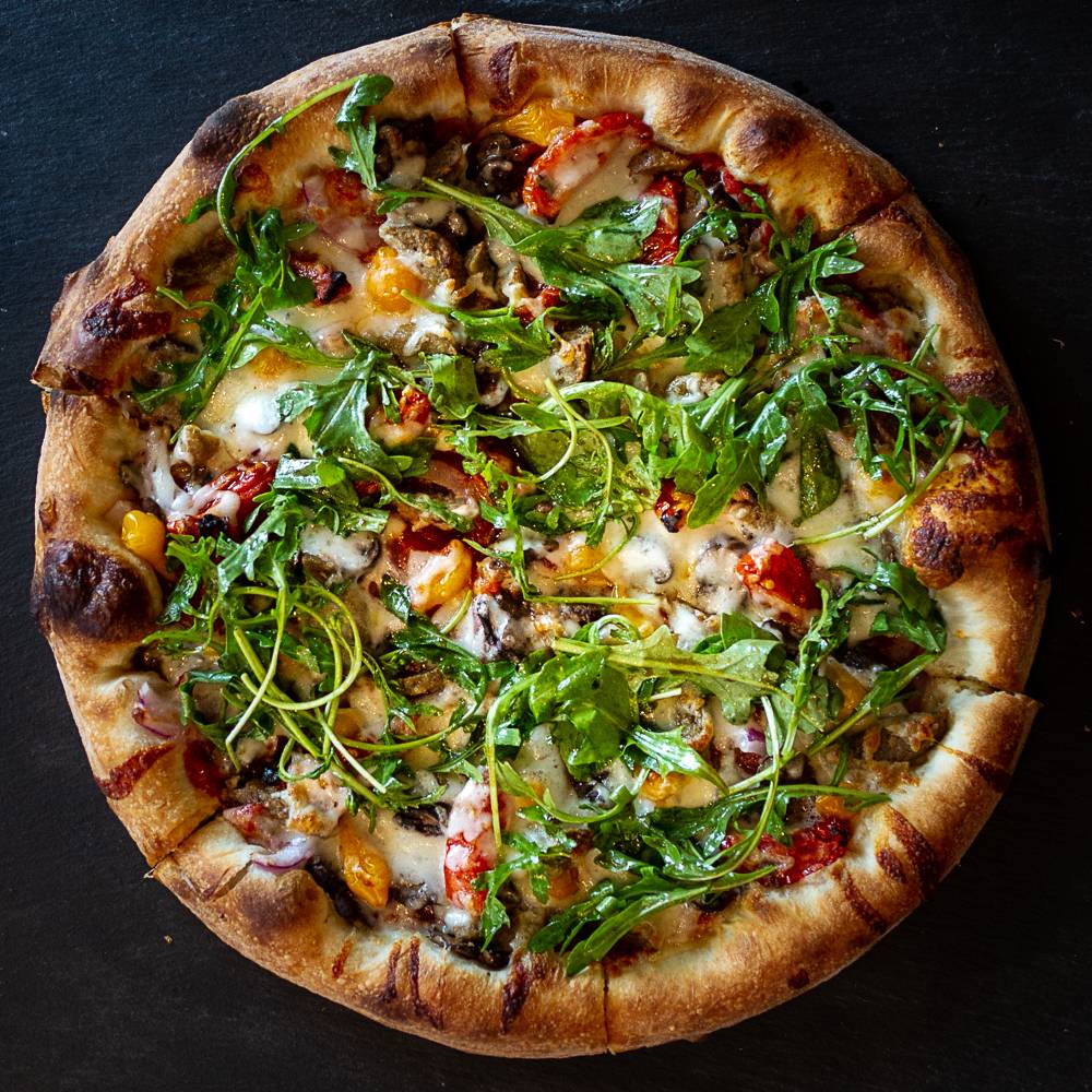 Hollywood Pizza Cafe | restaurant | 12747 Ventura Blvd #1/2, Studio City, CA 91604, USA | 8183086551 OR +1 818-308-6551