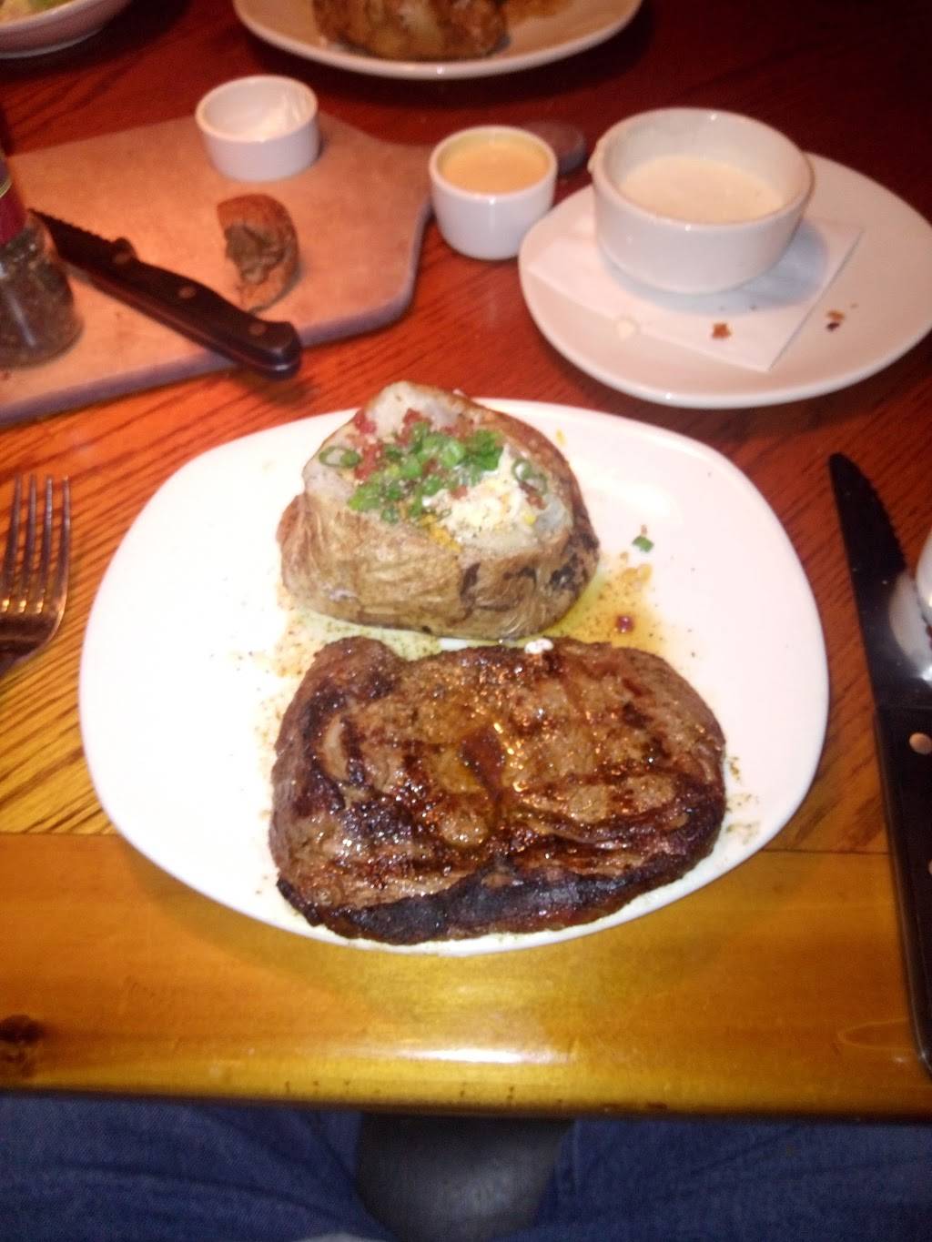 Outback Steakhouse | restaurant | 9006 E 71st St, Tulsa, OK 74133, USA | 9182544741 OR +1 918-254-4741
