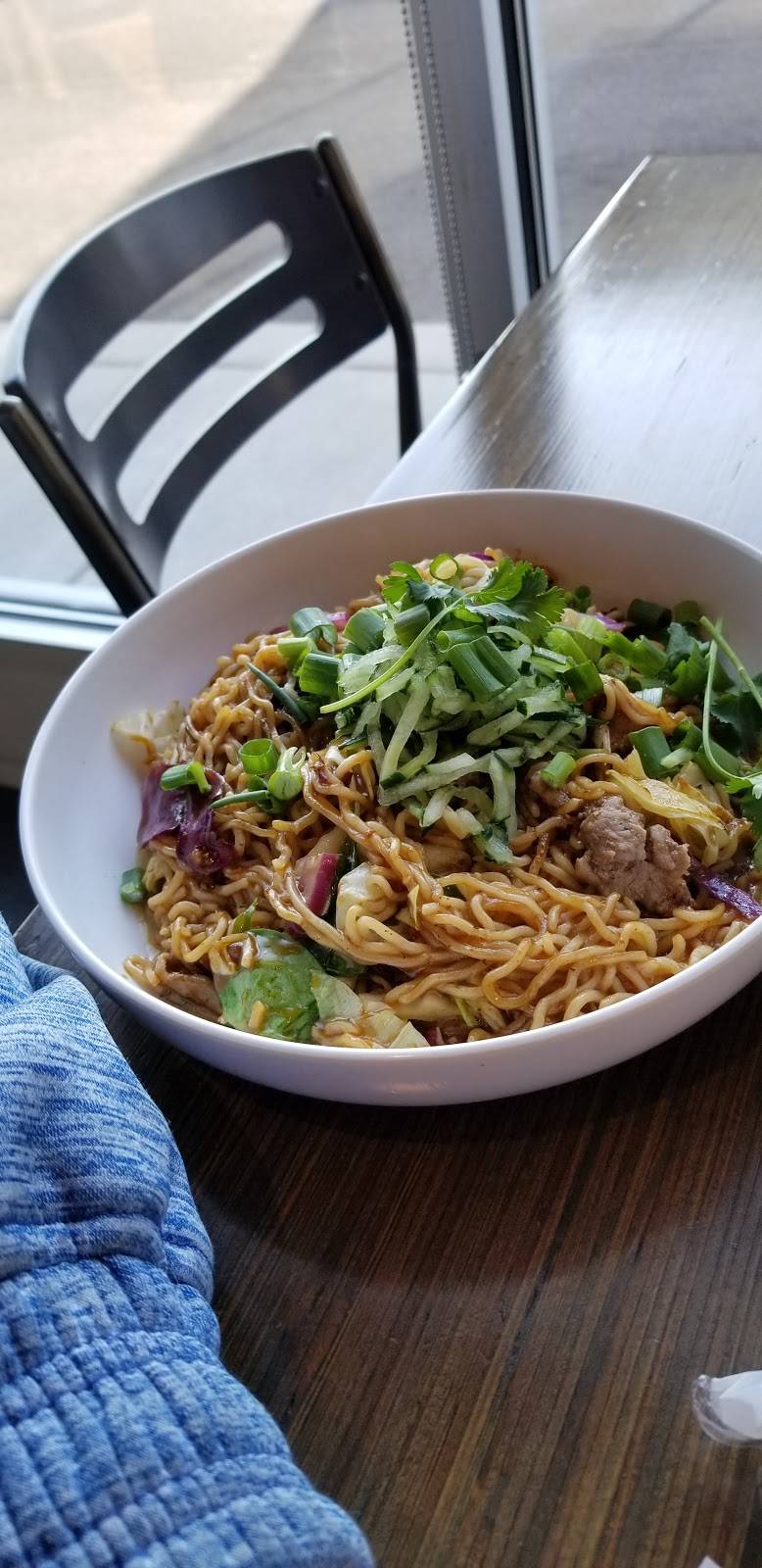 Noodles and Company | restaurant | 4493 E Blue Grass Rd Suite A, Mt Pleasant, MI 48858, USA | 9892821220 OR +1 989-282-1220