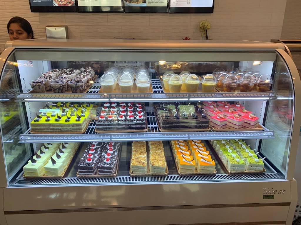 Pastries N Chaat | restaurant | 1100 Foster Square Ln #150, Foster City, CA 94404, USA | 6503990504 OR +1 650-399-0504