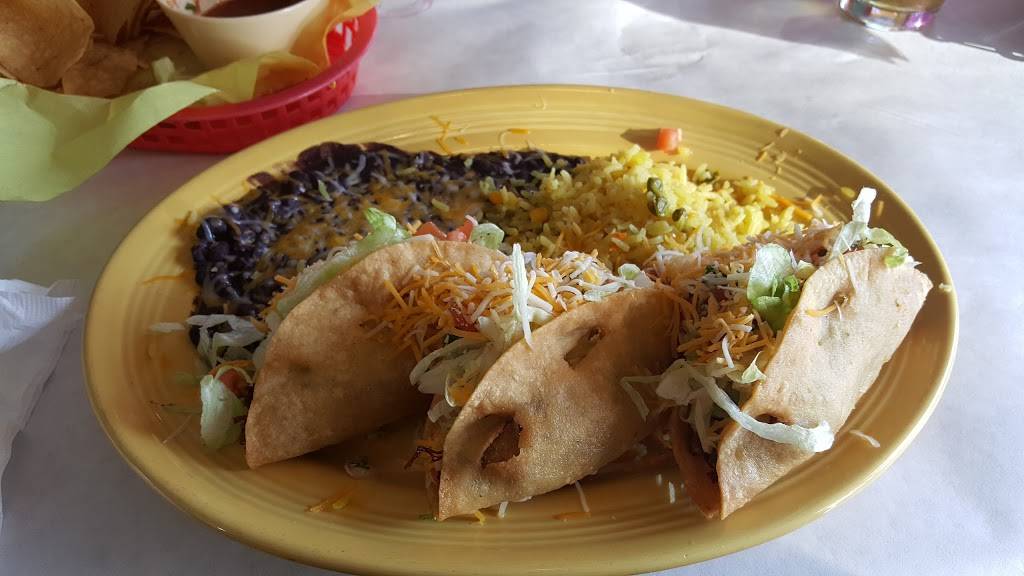 Yucatan Grill | restaurant | 550 Pacific Coast Hwy, Seal Beach, CA 90740, USA | 5624304422 OR +1 562-430-4422