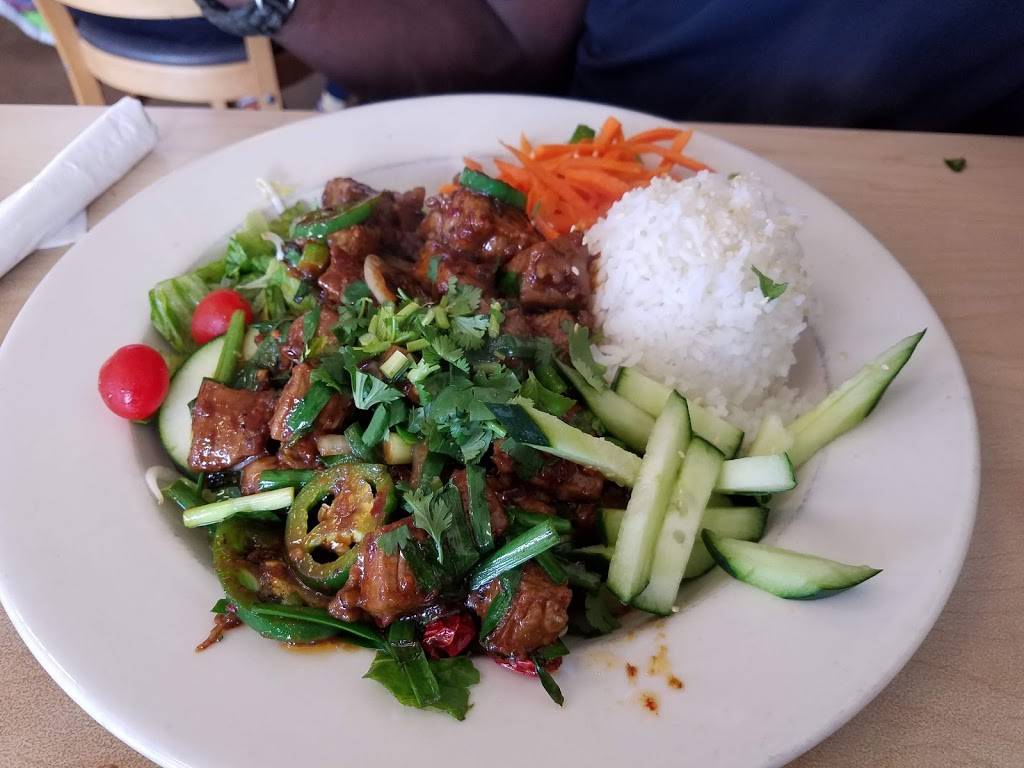 Hai Ky | restaurant | 1931 E Oltorf St B, Austin, TX 78741, USA | 5126932464 OR +1 512-693-2464