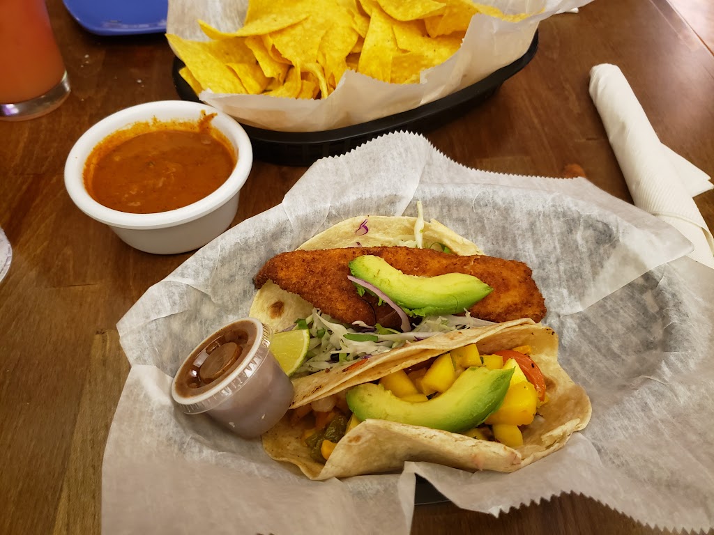 Cantina Tortilla Grill | restaurant | 162 Oxmoor Rd, Birmingham, AL 35209, USA | 2058348557 OR +1 205-834-8557