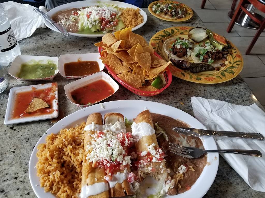 El Antojo Vancouver | restaurant | 2505 E 4th Plain Blvd, Vancouver, WA 98661, USA | 3605295555 OR +1 360-529-5555