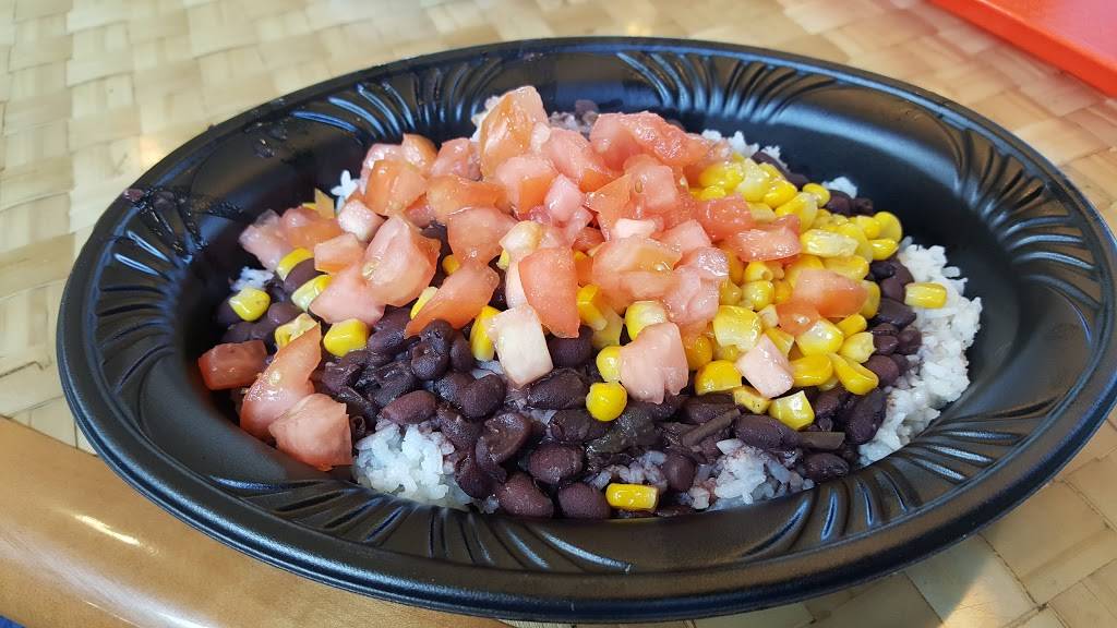 Pollo Tropical | restaurant | 18390 SW 137th Ave, Miami, FL 33187, USA | 3052538235 OR +1 305-253-8235