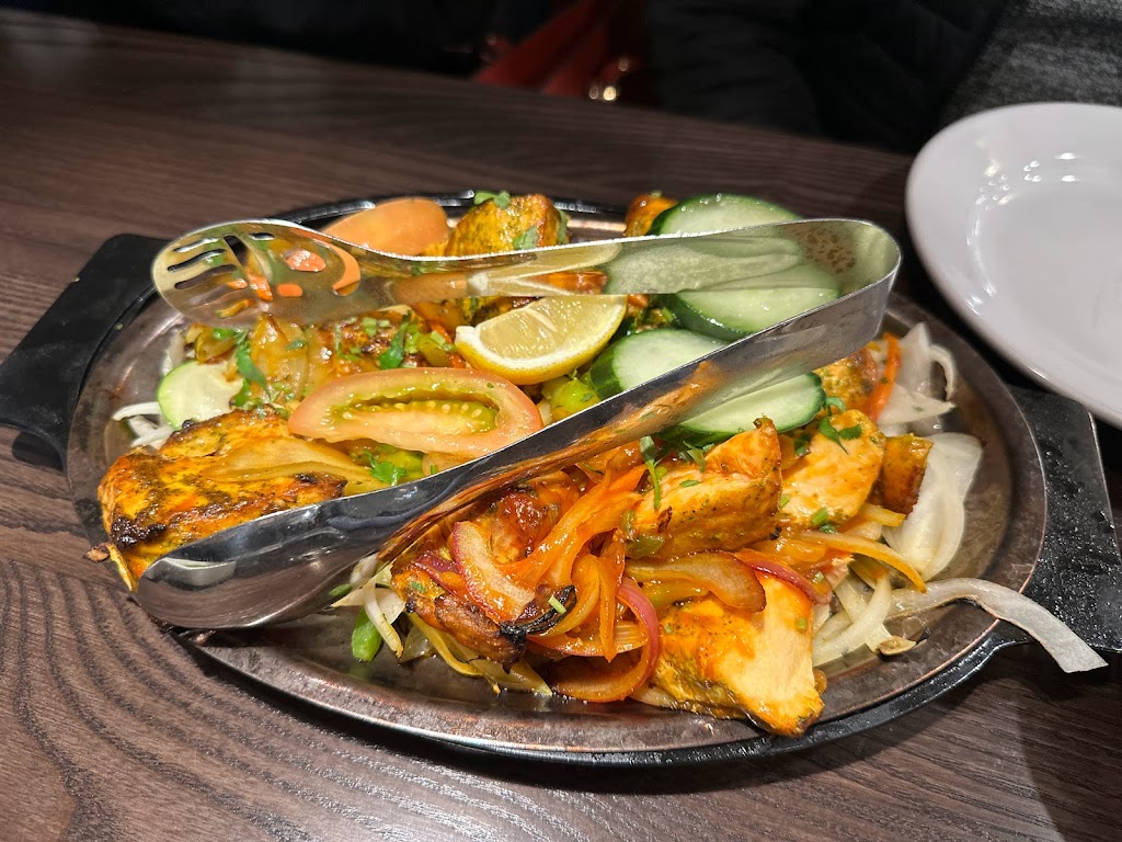 Clay Oven | restaurant | 187 Cheshire Ln, Plymouth, MN 55441, USA | 7633164389 OR +1 763-316-4389