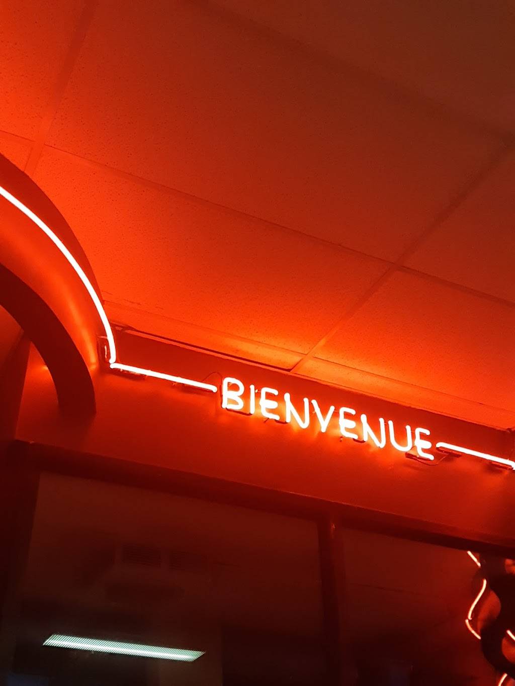 Restaurant LEtoile Notre-Dame | restaurant | 345 Rue Notre-Dame, Repentigny, QC J6A 2S4, Canada | 4506570323 OR +1 450-657-0323