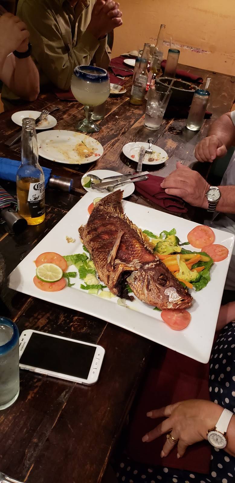 El Santo Coyote Mexican Restaurant & Bar | restaurant | 26115 S Dixie Hwy, Homestead, FL 33032, USA | 3052587383 OR +1 305-258-7383