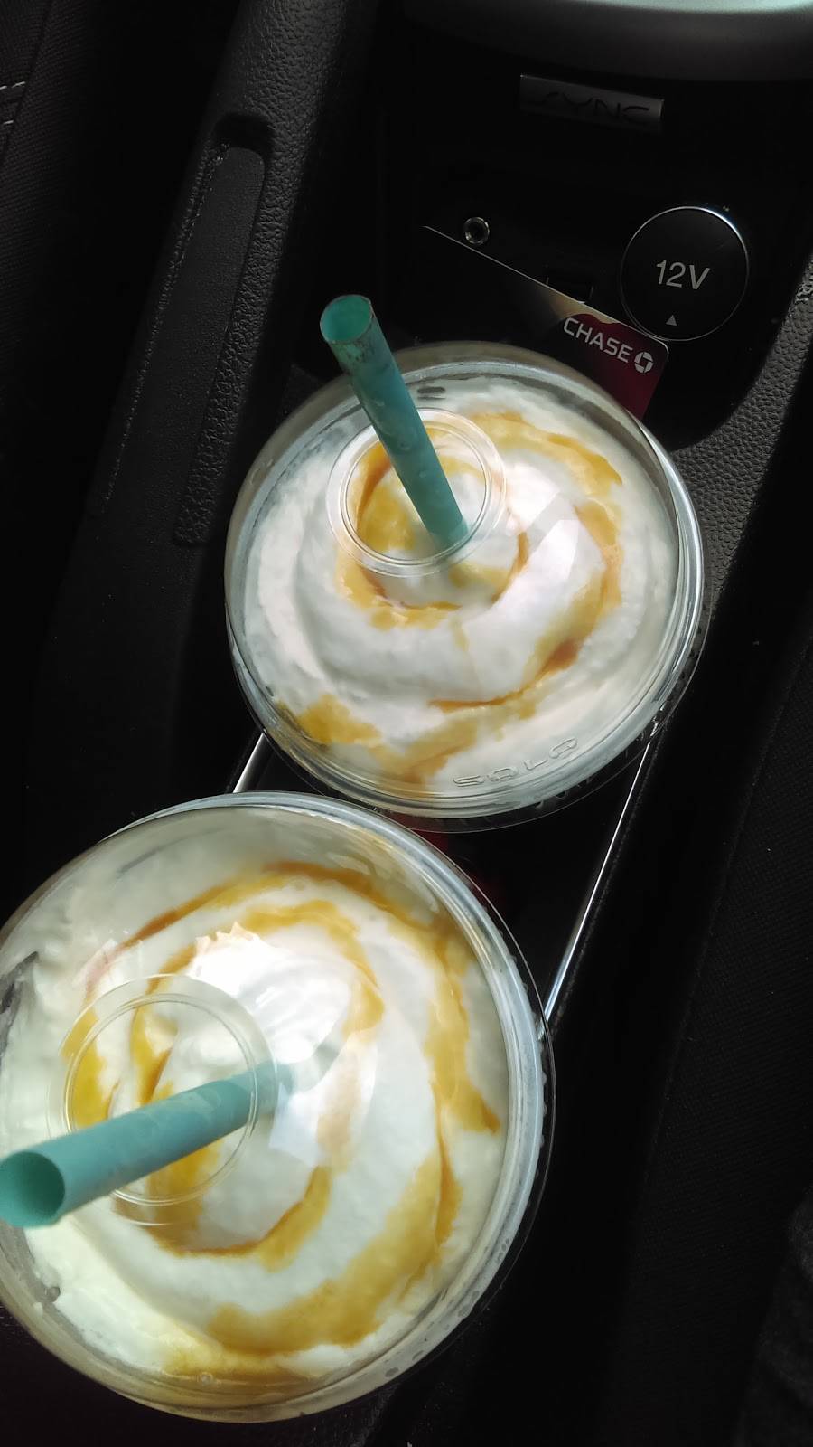 Caribou Coffee | cafe | 8559 Edinburgh Centre Dr, Brooklyn Park, MN 55443, USA | 7633151943 OR +1 763-315-1943