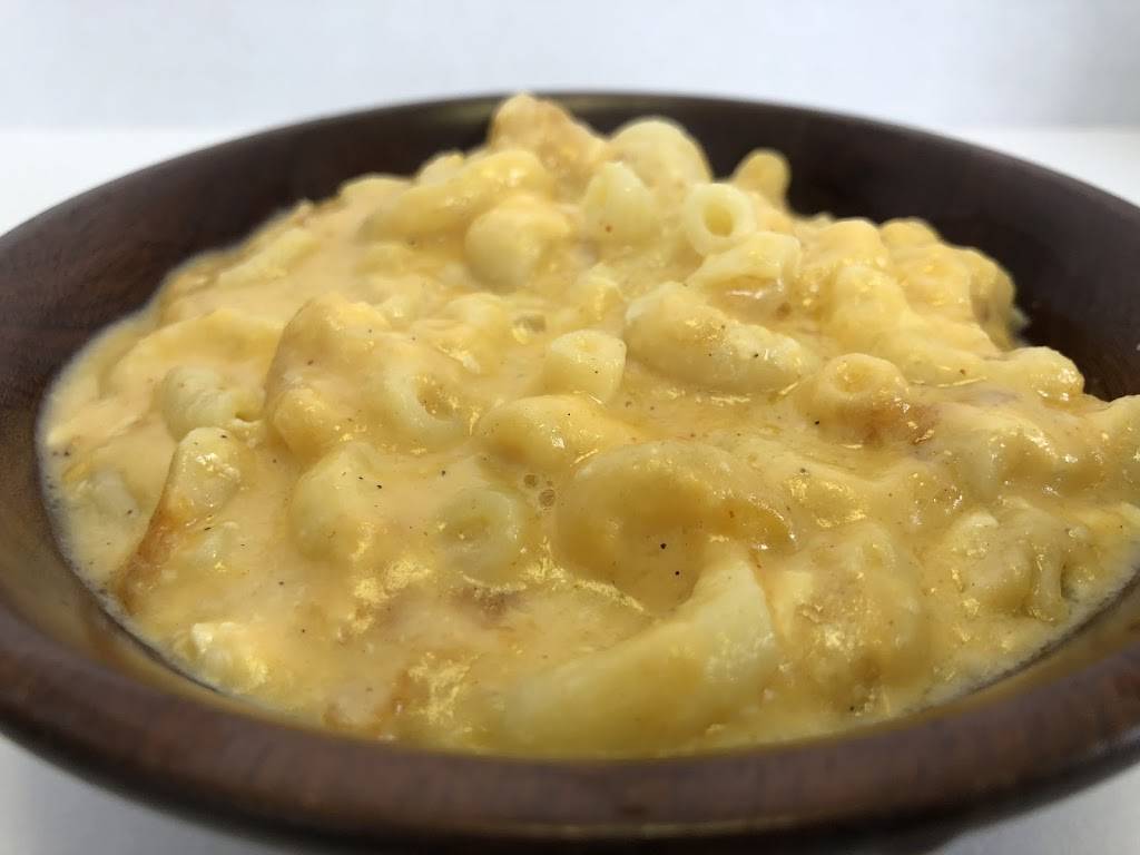 Clarks Smokehouse Grill | restaurant | 2440 Seven Mile E, Detroit, MI 48234, USA | 3133657388 OR +1 313-365-7388