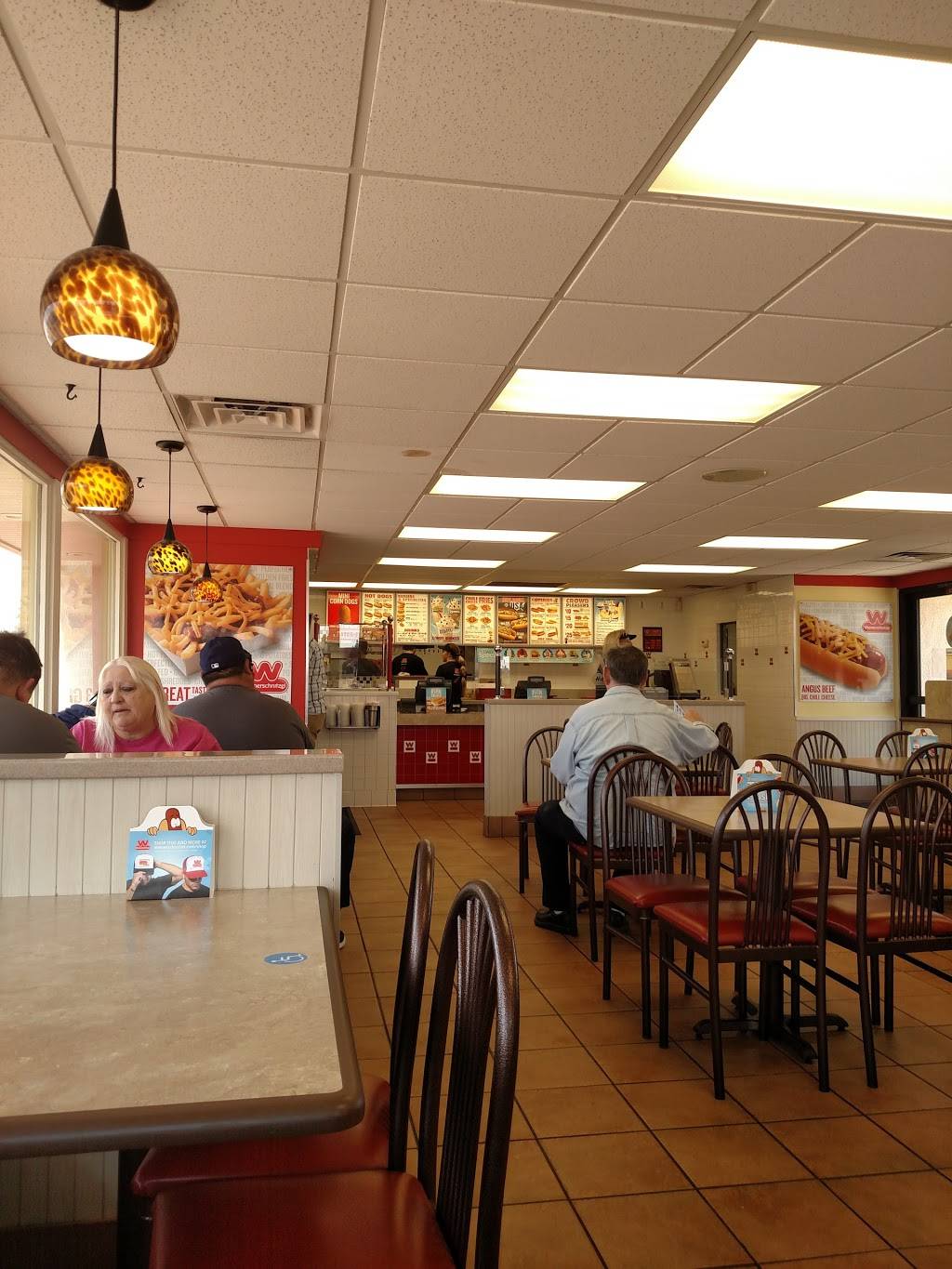 Wienerschnitzel | restaurant | 555 W Shaw Ave, Clovis, CA 93612, USA | 5592988905 OR +1 559-298-8905