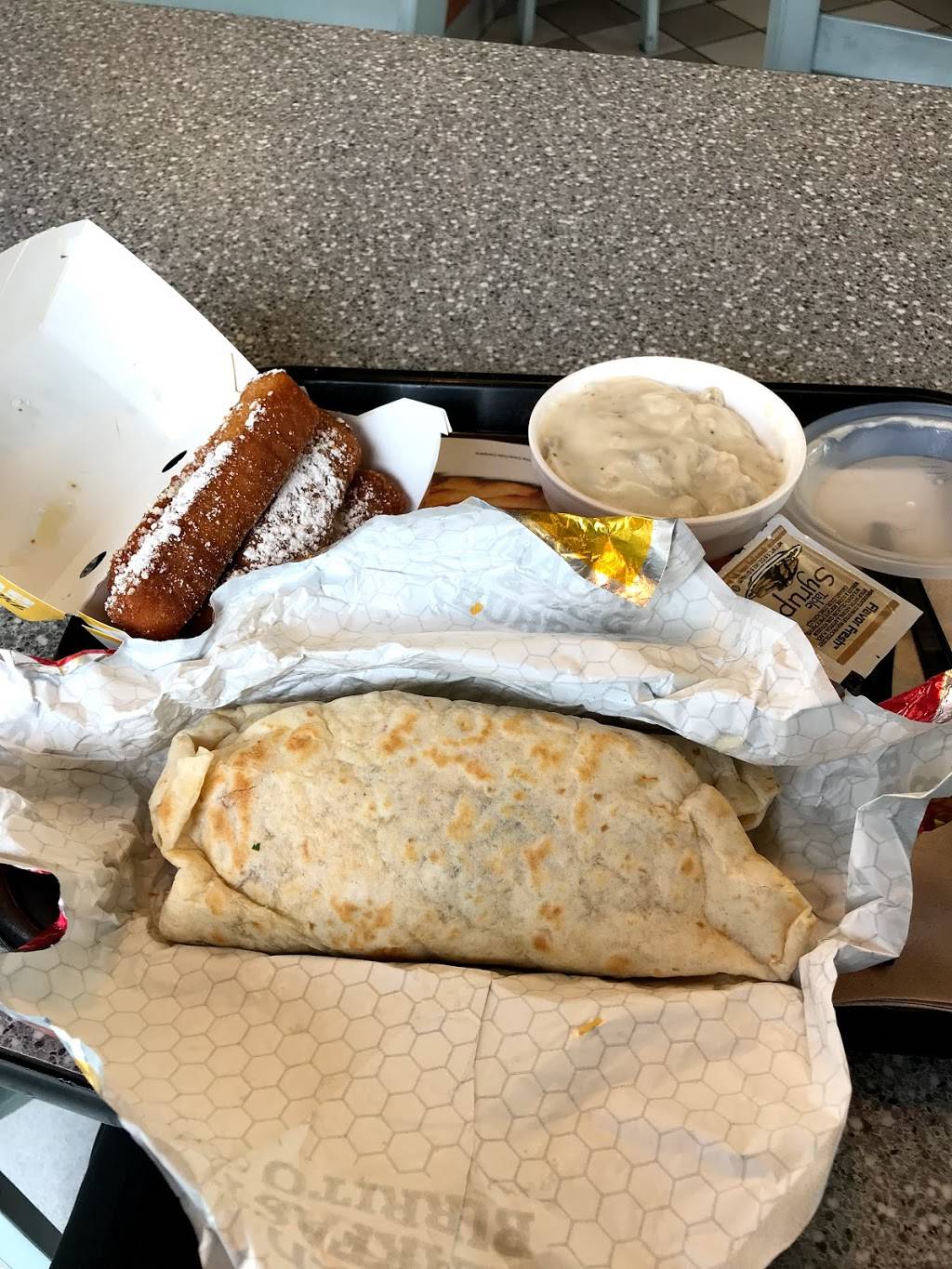 Carls Jr. | restaurant | 2521 W Commonwealth Ave, Alhambra, CA 91803, USA | 6264571133 OR +1 626-457-1133