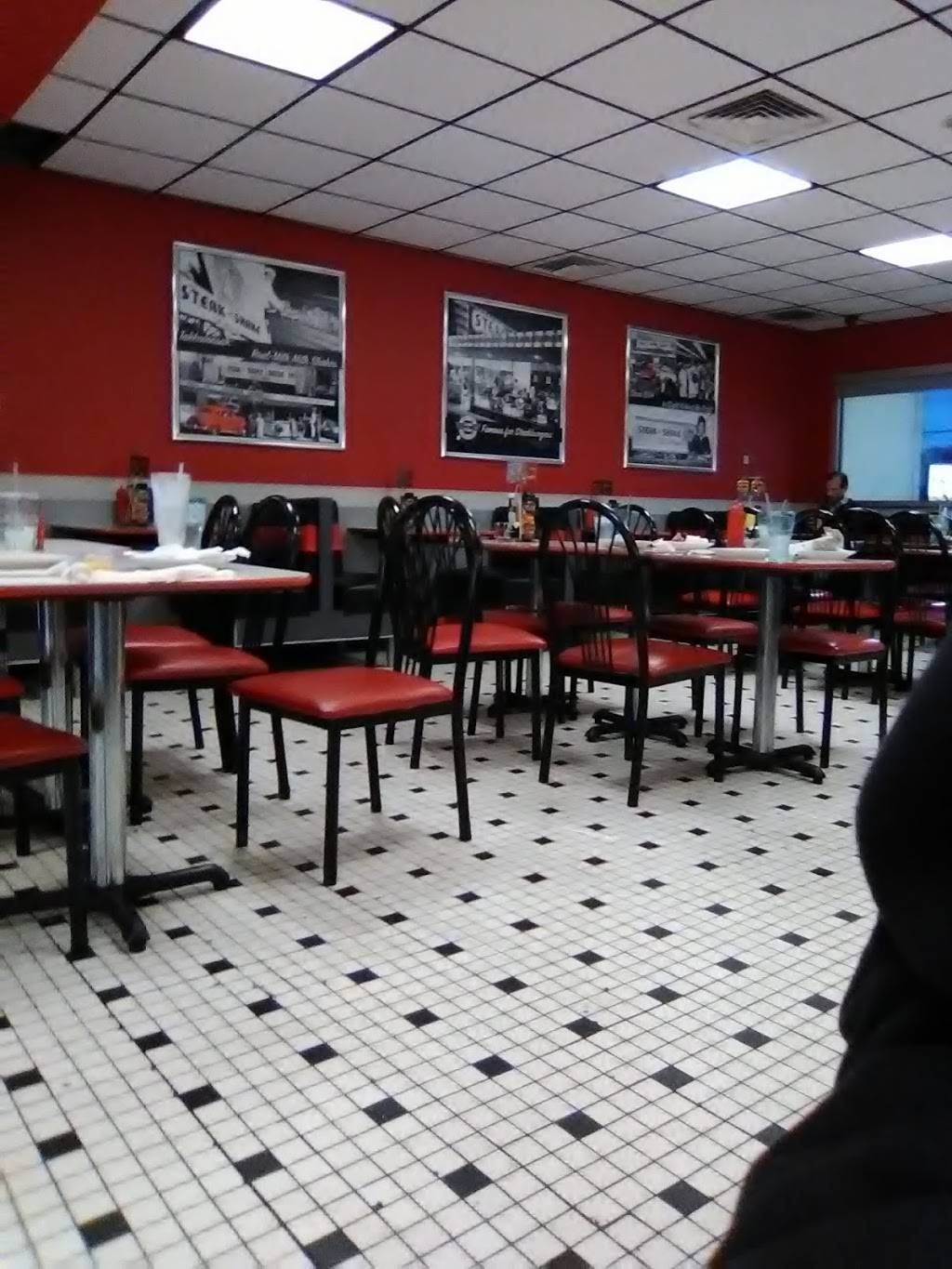 Steak n Shake | restaurant | 3810 W Washington St, Indianapolis, IN 46241, USA | 3172410483 OR +1 317-241-0483