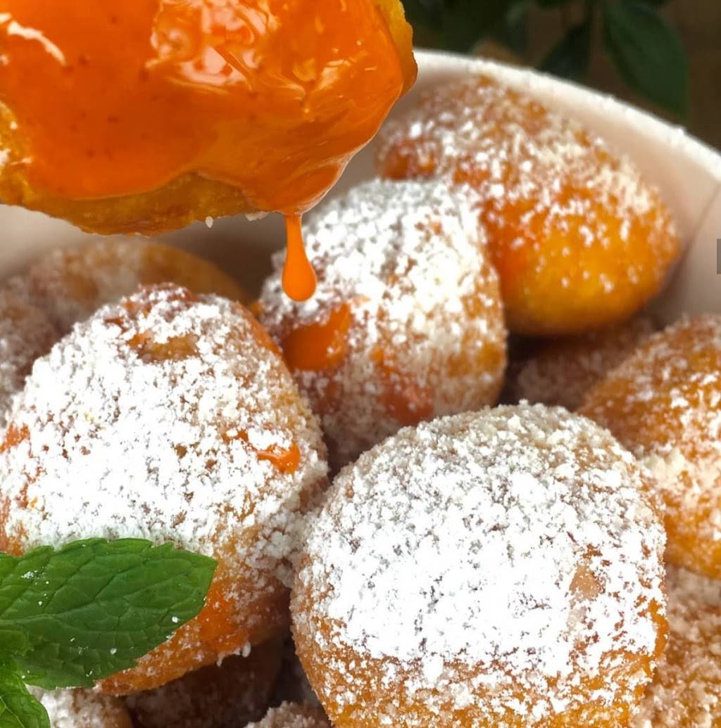 Bluebird Thai | restaurant | 3530 SW Multnomah Blvd, Portland, OR 97219, USA | 5032985336 OR +1 503-298-5336