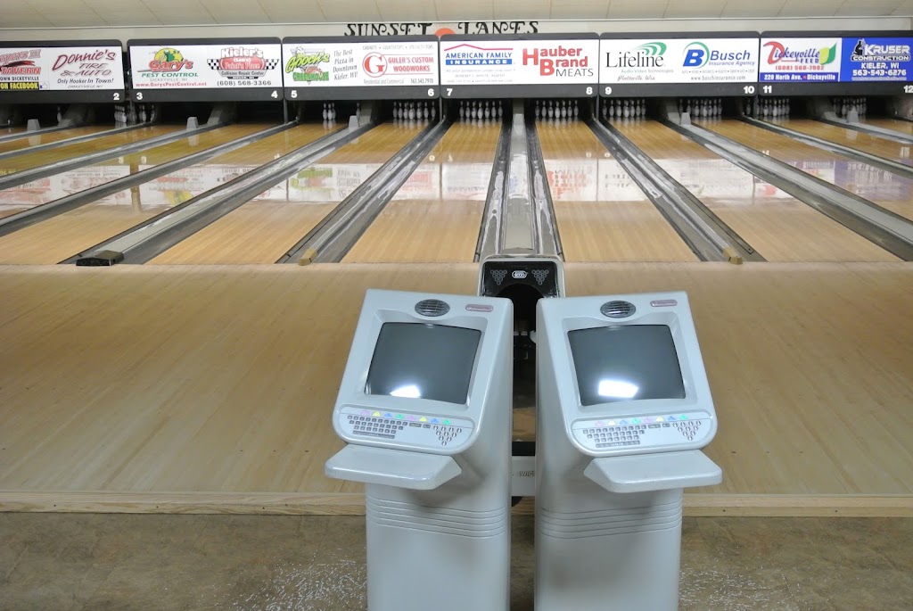 Sunset Lanes and Hall | restaurant | 410 S Main St, Dickeyville, WI 53808, USA | 6085687999 OR +1 608-568-7999