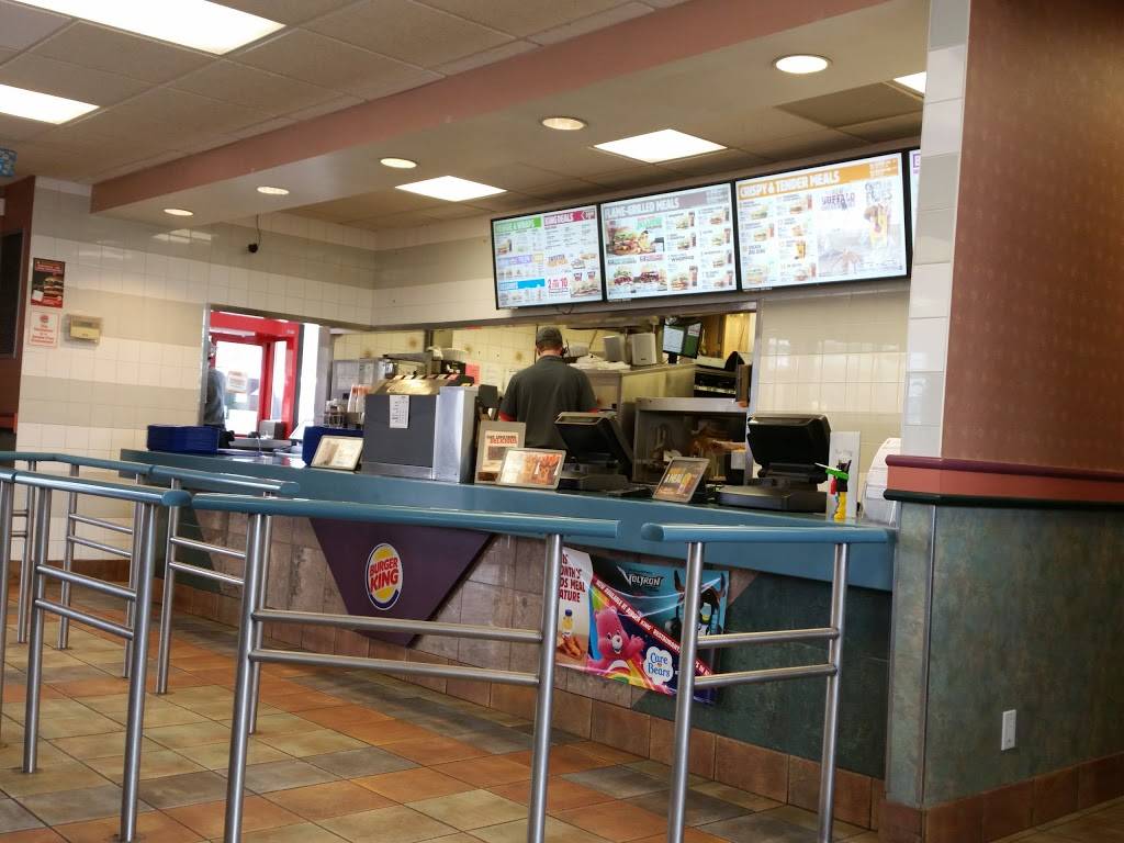 Burger King | restaurant | 939 Talbot St, St Thomas, ON N5P 1E8, Canada | 5196319107 OR +1 519-631-9107