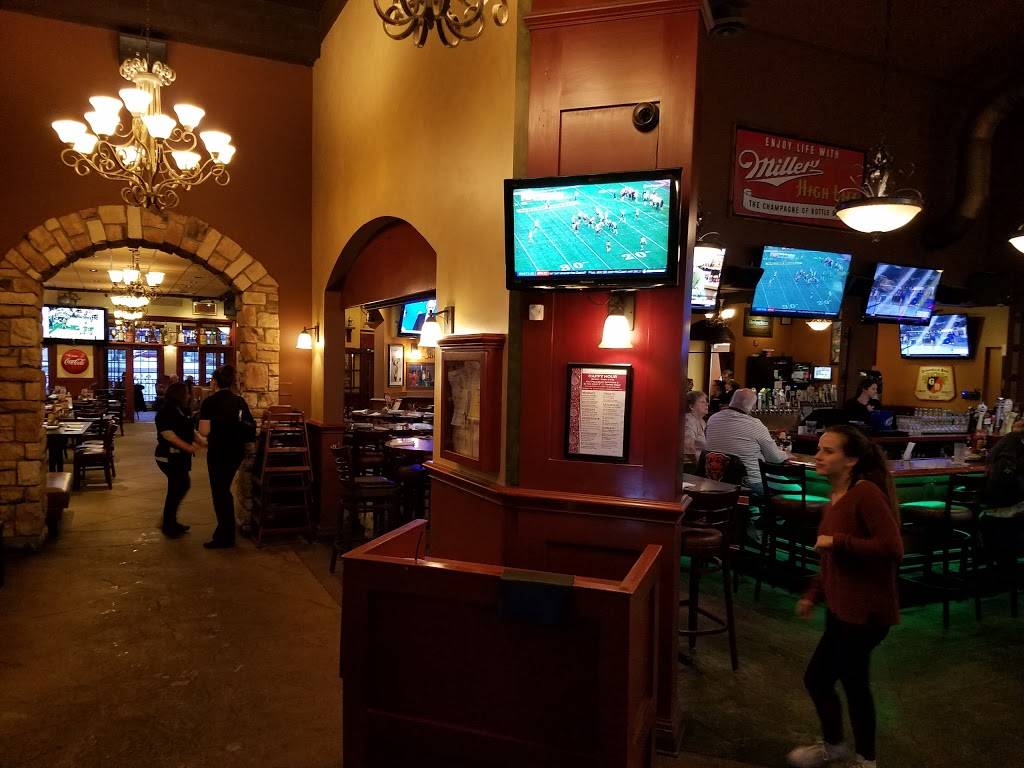 Morettis Ristorante & Pizzeria Lake in the Hills | restaurant | 220 Randall Rd, Lake in the Hills, IL 60156, USA | 8478547220 OR +1 847-854-7220