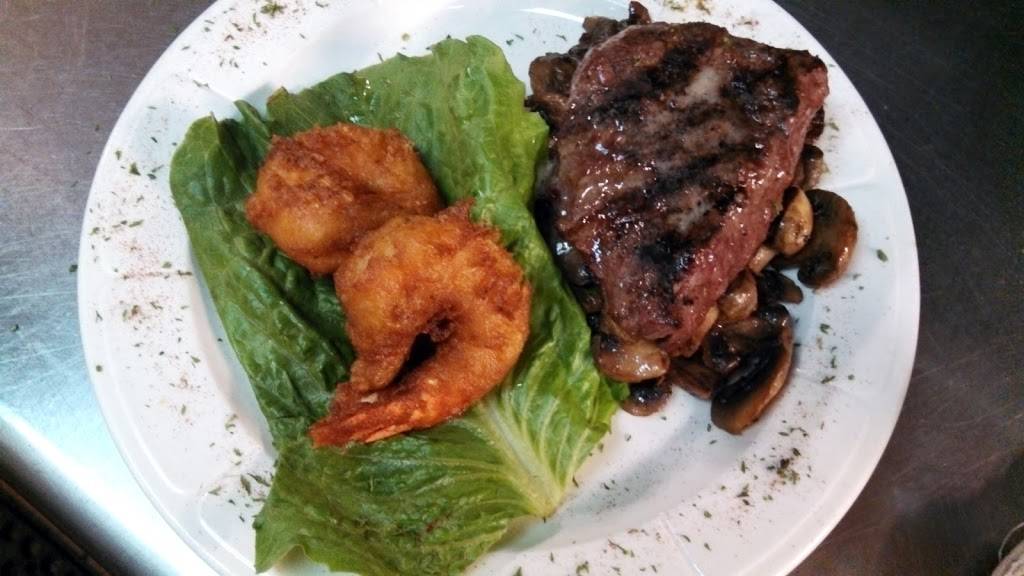 Laurel Supper Club | restaurant | 1905 WI-64, New Richmond, WI 54017, USA | 7152465121 OR +1 715-246-5121