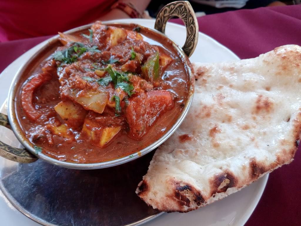 Ambiance Of India | restaurant | 2157 Royal Windsor Dr, Mississauga, ON L5J 1K5, Canada | 9054039900 OR +1 905-403-9900