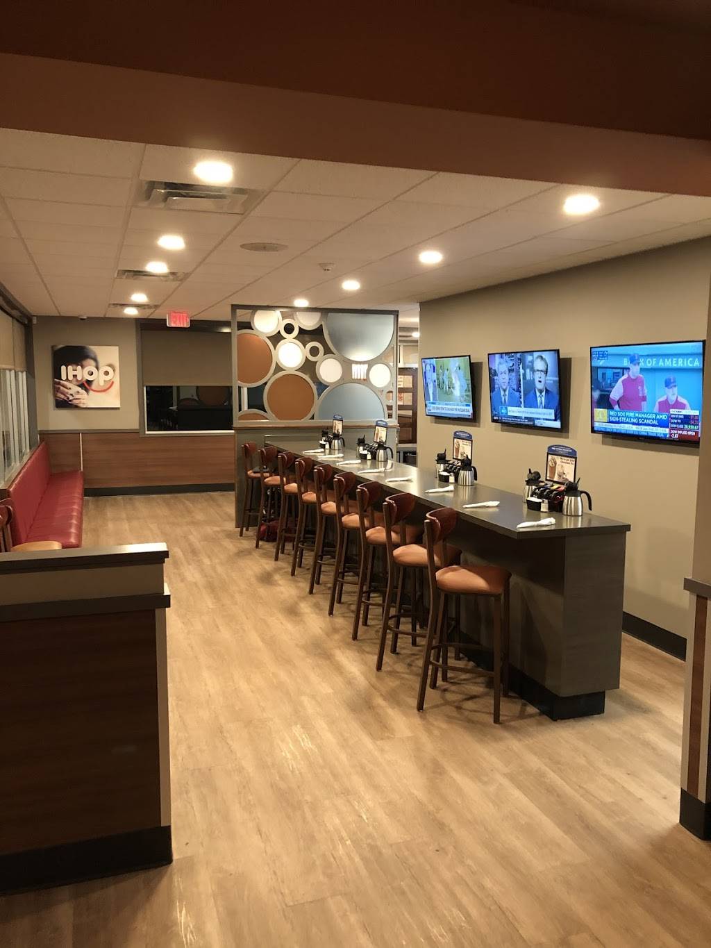 IHOP Lake Ariel | restaurant | 133 Twin Rocks Rd, Lake Ariel, PA 18436, USA | 5706899112 OR +1 570-689-9112