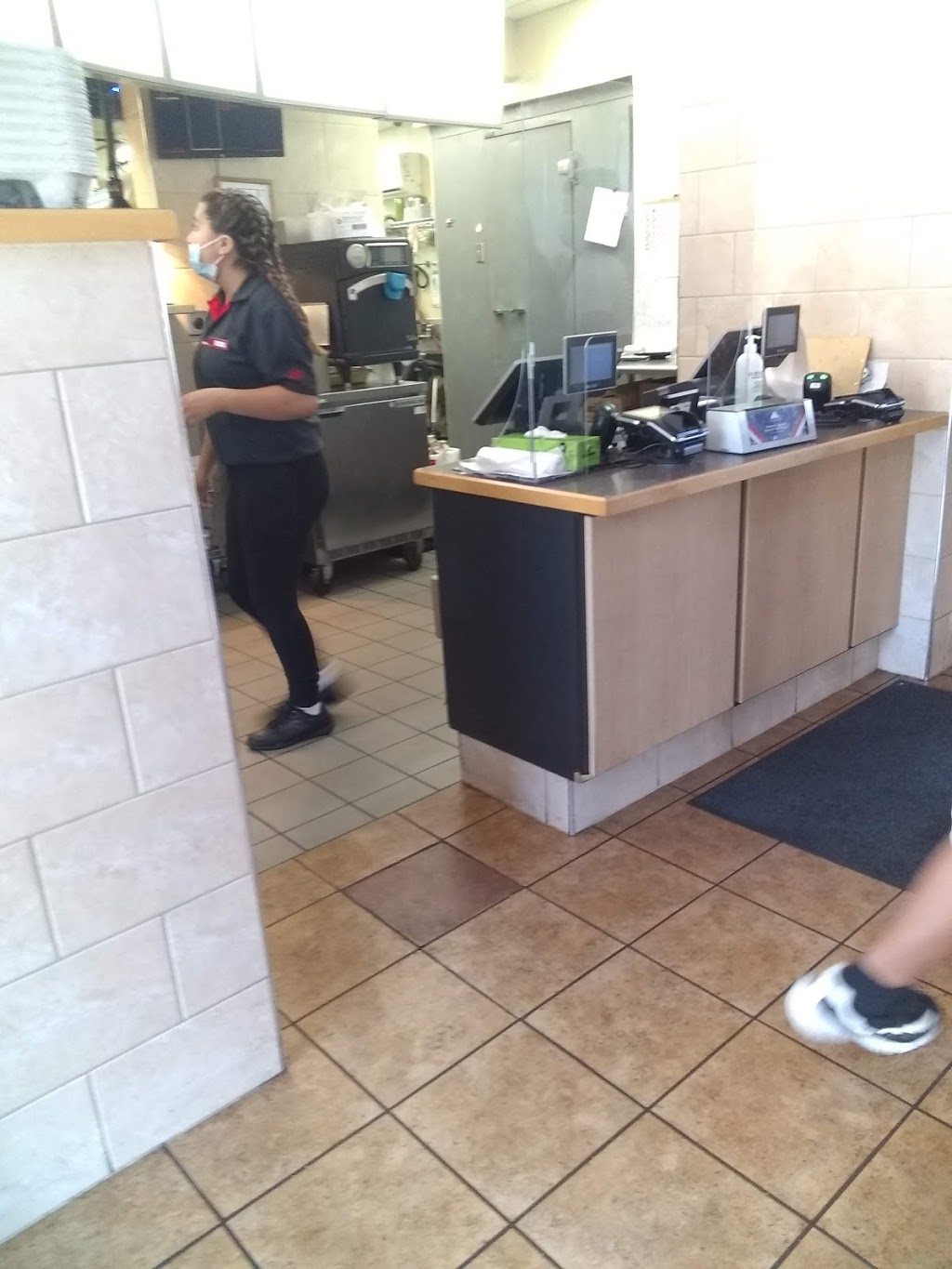 Dairy Queen Grill & Chill | restaurant | 2403 Broadway Ave, Yankton, SD 57078, USA | 6056656358 OR +1 605-665-6358