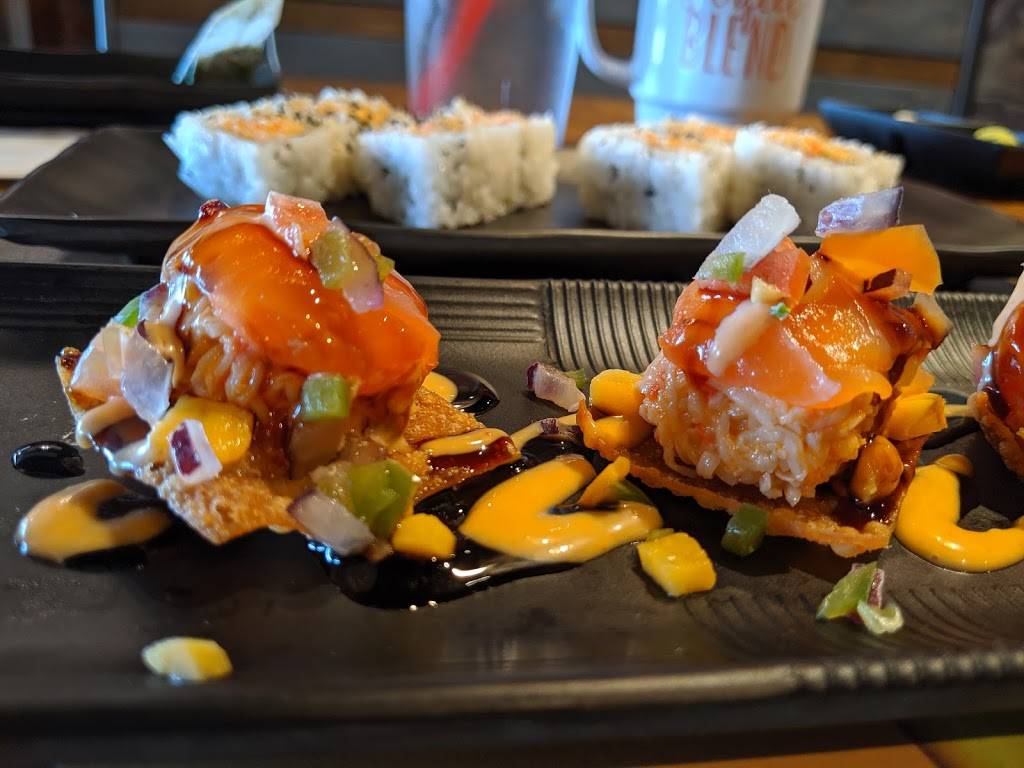 Top Sushi & Oyster | restaurant | 4500 E Sunset Rd #36, Henderson, NV 89014, USA | 7023315510 OR +1 702-331-5510