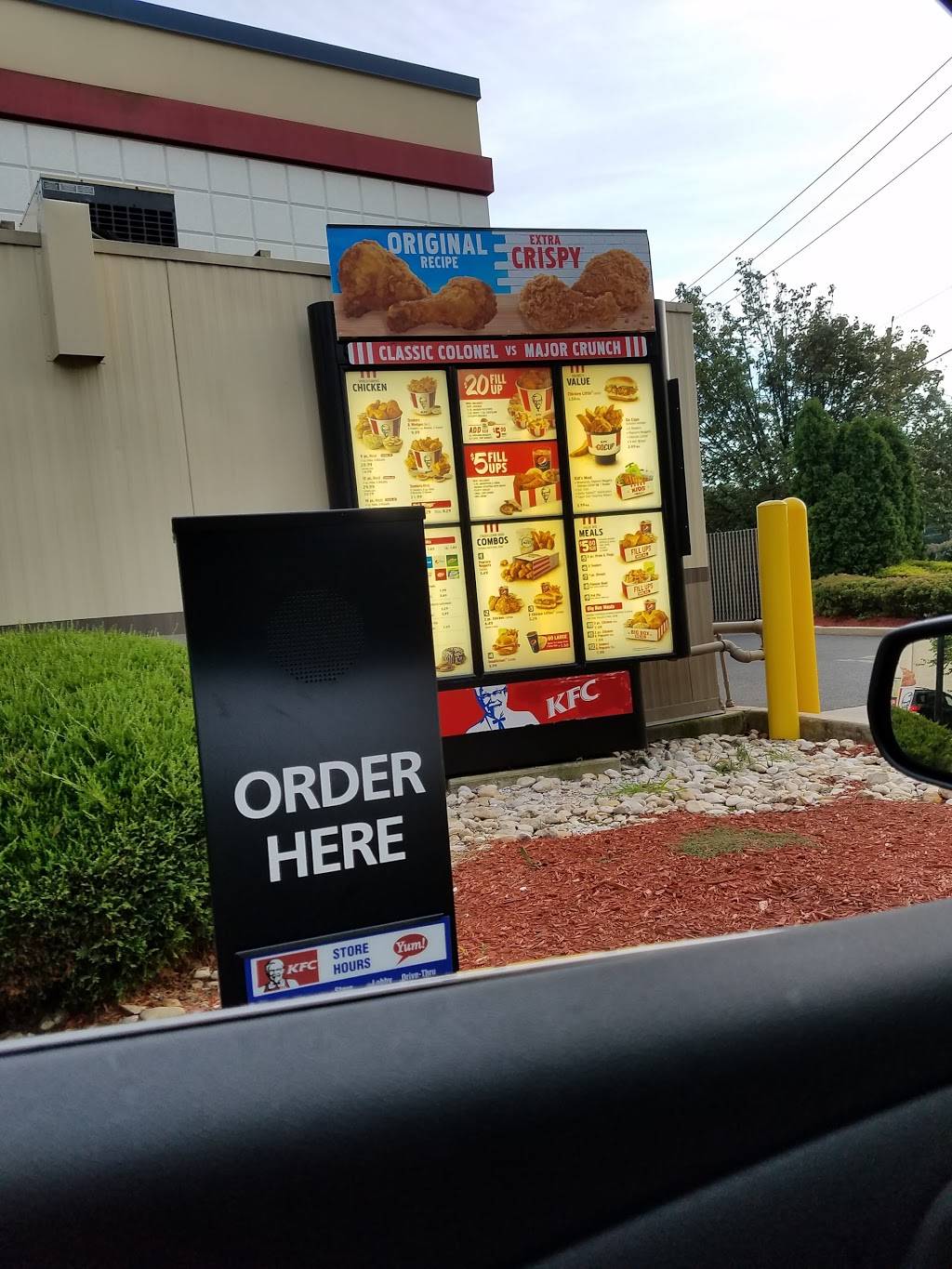 KFC | restaurant | 1516 NJ-38, Cherry Hill, NJ 08002, USA | 8564869247 OR +1 856-486-9247