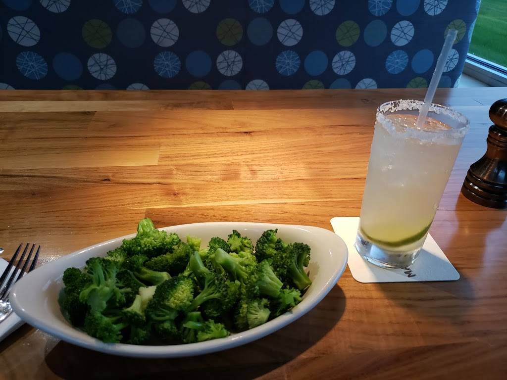 Hy-Vee Market Grille Express | restaurant | 1720 W Battlefield Rd, Springfield, MO 65807, USA | 4178818446 OR +1 417-881-8446