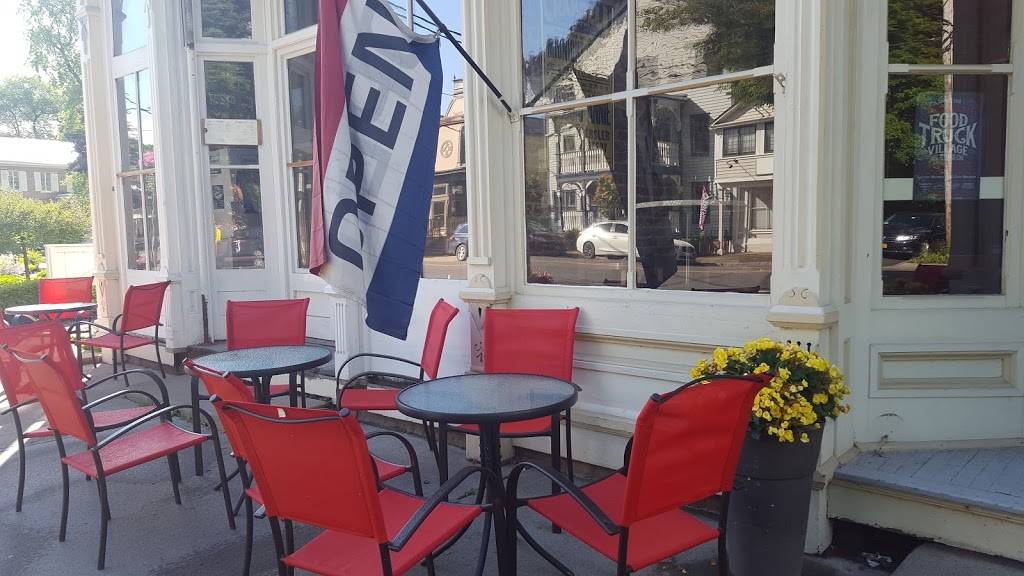 Broad Street Bagel Co. | restaurant | 1 Broad St, Kinderhook, NY 12106, USA | 5187588084 OR +1 518-758-8084