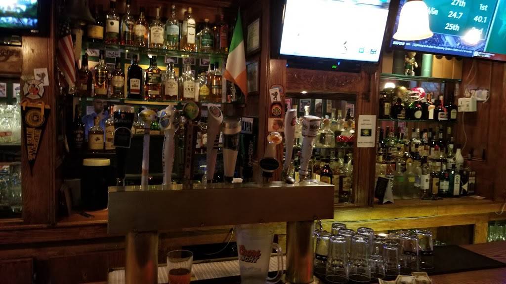 Greens Irish Pub | restaurant | 436 Plandome Rd, Manhasset, NY 11030, USA | 5165706220 OR +1 516-570-6220