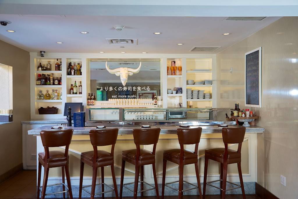 Lounge 31 | night club | 87 Highland Park Village, Dallas, TX 75205, USA | 2144203900 OR +1 214-420-3900