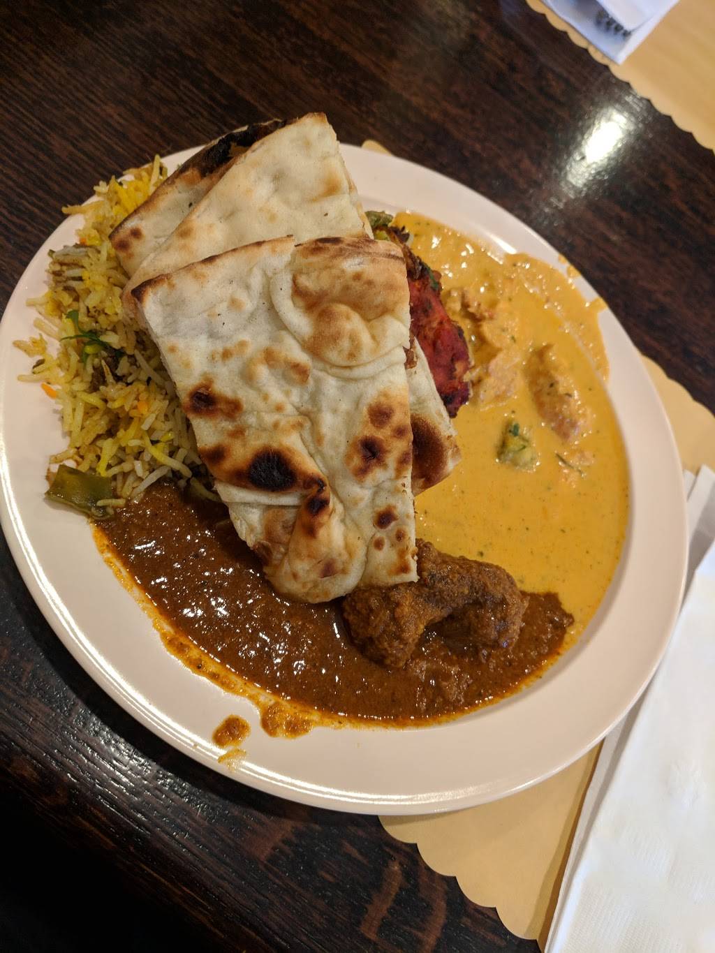 Aahar Indian Cuisine | restaurant | 35564 Grand River Ave, Farmington Hills, MI 48335, USA | 2484734500 OR +1 248-473-4500