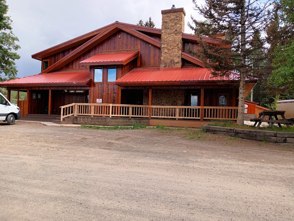 Arrowhead Mountain Lodge | restaurant | 21401 Alpine Plateau Rd, Cimarron, CO 81220, USA | 9708628206 OR +1 970-862-8206