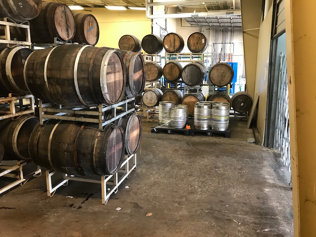 Karbach Brewing Co. | restaurant | 2032 Karbach St, Houston, TX 77092, USA | 7136808886 OR +1 713-680-8886