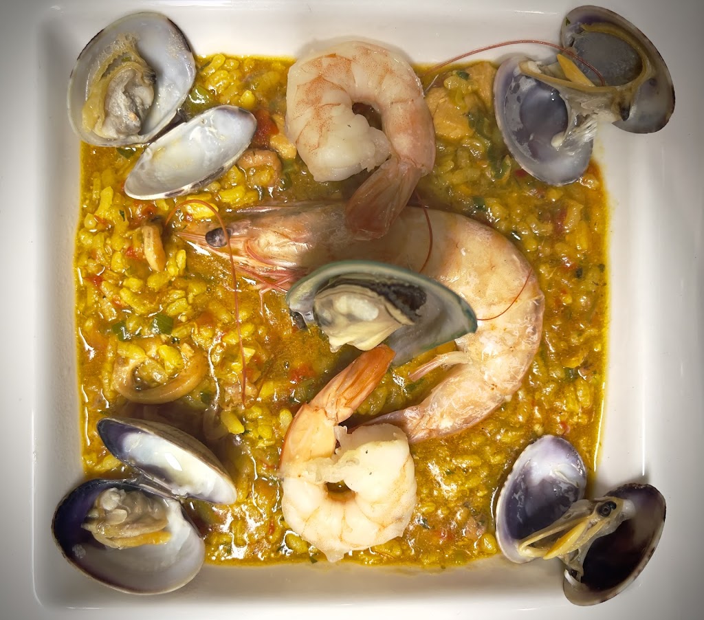 Echate Pa lla | restaurant | 7835 NW 107th Ave, Doral, FL 33178, USA | 7863957284 OR +1 786-395-7284