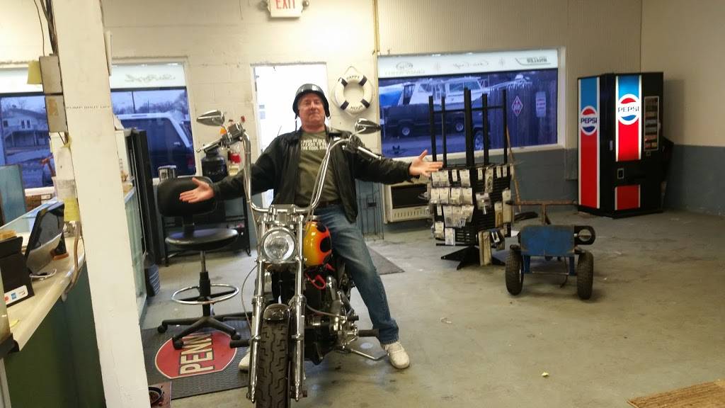 Billy Boys Four Mile Tavern | restaurant | 12 NJ-72, New Lisbon, NJ 08064, USA | 6097261355 OR +1 609-726-1355