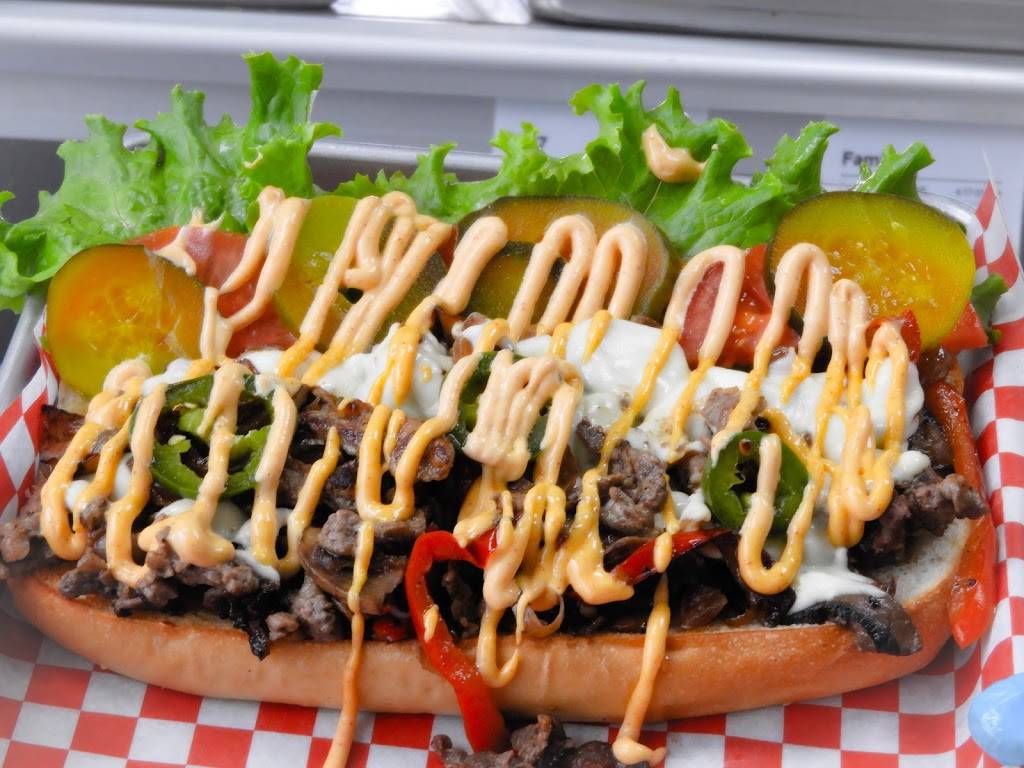 Gladiator Burger & Steak | restaurant | 6039 Erin Mills Pkwy, Mississauga, ON L5N 0G5, Canada | 9058588777 OR +1 905-858-8777